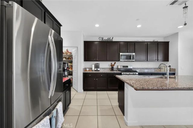 6007 Sierra Place, Banning, CA 92220