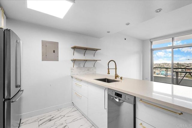 425 W BEECH Street 1457, San Diego, CA 92101