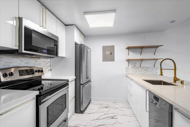 425 W BEECH Street 1457, San Diego, CA 92101