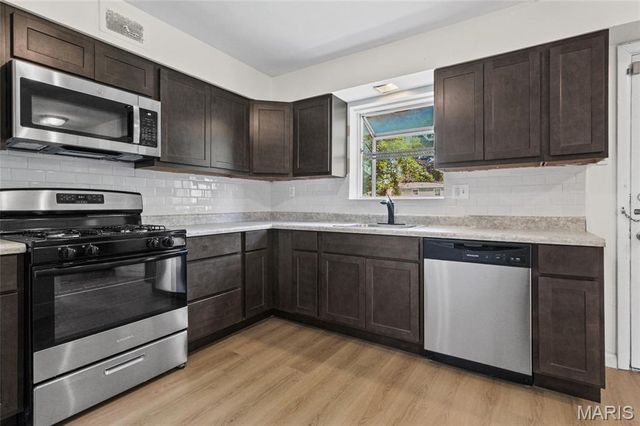 6949 Melrose Ave. Avenue, University City, MO 63130