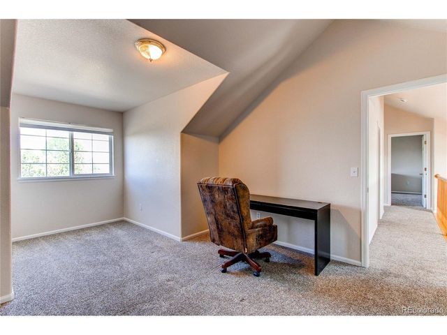 895 Antelope Dr W, Bennett, CO 80102