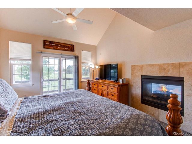 895 Antelope Dr W, Bennett, CO 80102