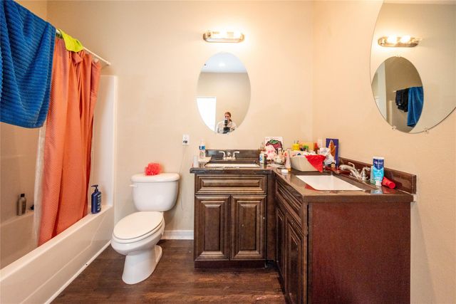 2113 Sealy Street, Galveston, TX 77550