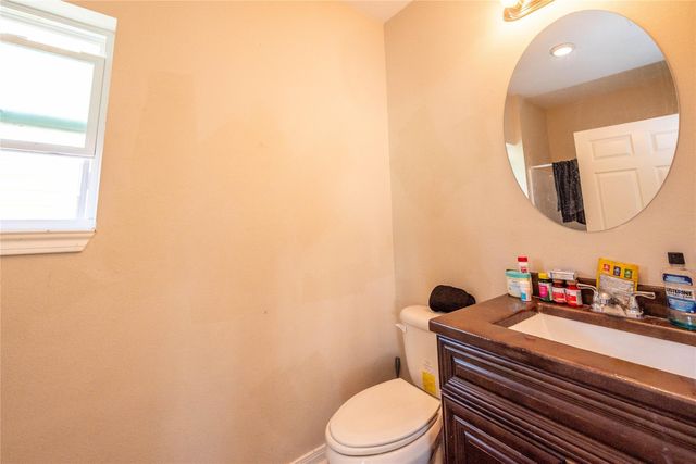 2113 Sealy Street, Galveston, TX 77550