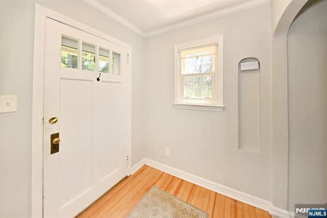 176 Park Avenue, Allendale, NJ 07401