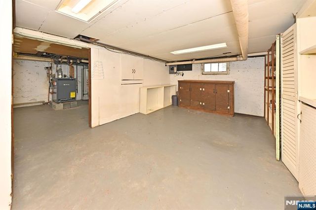 176 Park Avenue, Allendale, NJ 07401