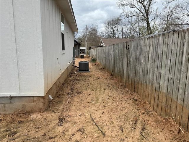 313 Douglas Street, Berryville, AR 72616