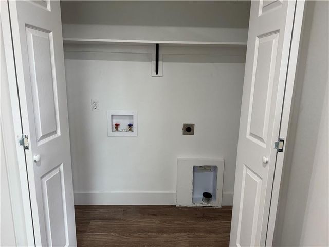313 Douglas Street, Berryville, AR 72616