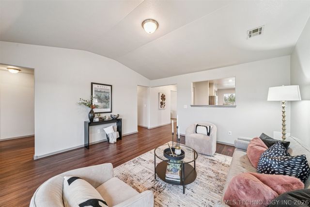 11431 E 110th Place N, Owasso, OK 74055