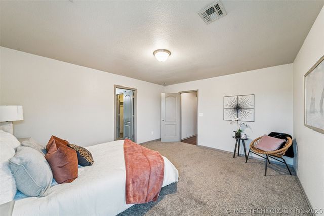 11431 E 110th Place N, Owasso, OK 74055