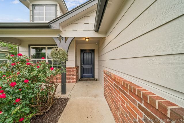11431 E 110th Place N, Owasso, OK 74055