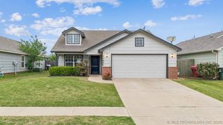 11431 E 110th Place N, Owasso, OK 74055