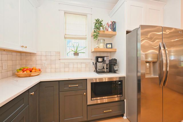 809 Gwynn Dr, Nashville, TN 37216