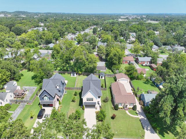 809 Gwynn Dr, Nashville, TN 37216