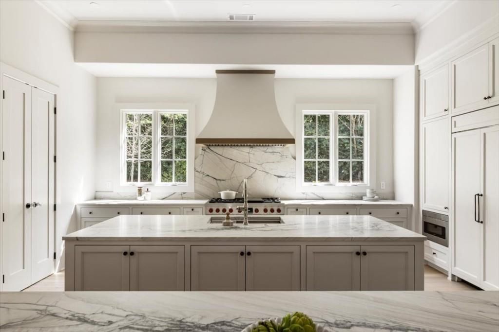 Image 31 of property listing at 221 Academy Street, Alpharetta, GA 30009