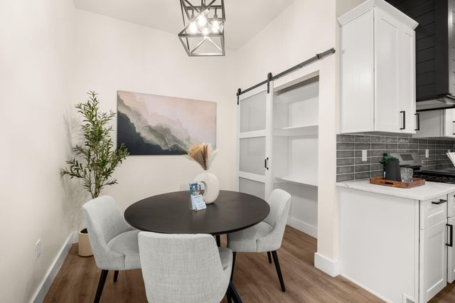 808 Montoya Street NW, Albuquerque, NM 87104