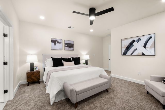 808 Montoya Street NW, Albuquerque, NM 87104