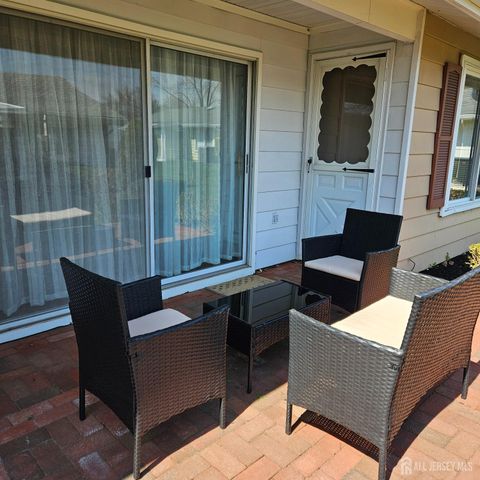 187 NEWPORT Road A, Monroe, NJ 08831