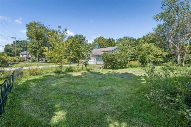 27410 Camp Lake ROAD, Trevor, WI 53179