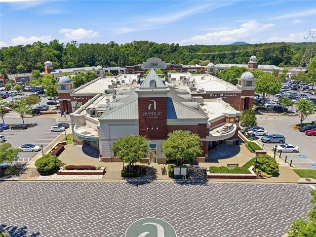 1200 Woodlawn Drive NE, Marietta, GA 30068