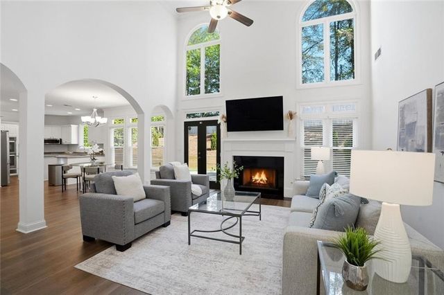 1200 Woodlawn Drive NE, Marietta, GA 30068