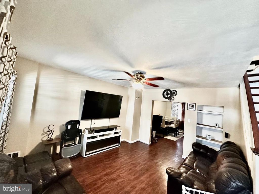 6539 VANDIKE ST, Philadelphia, PA 19135