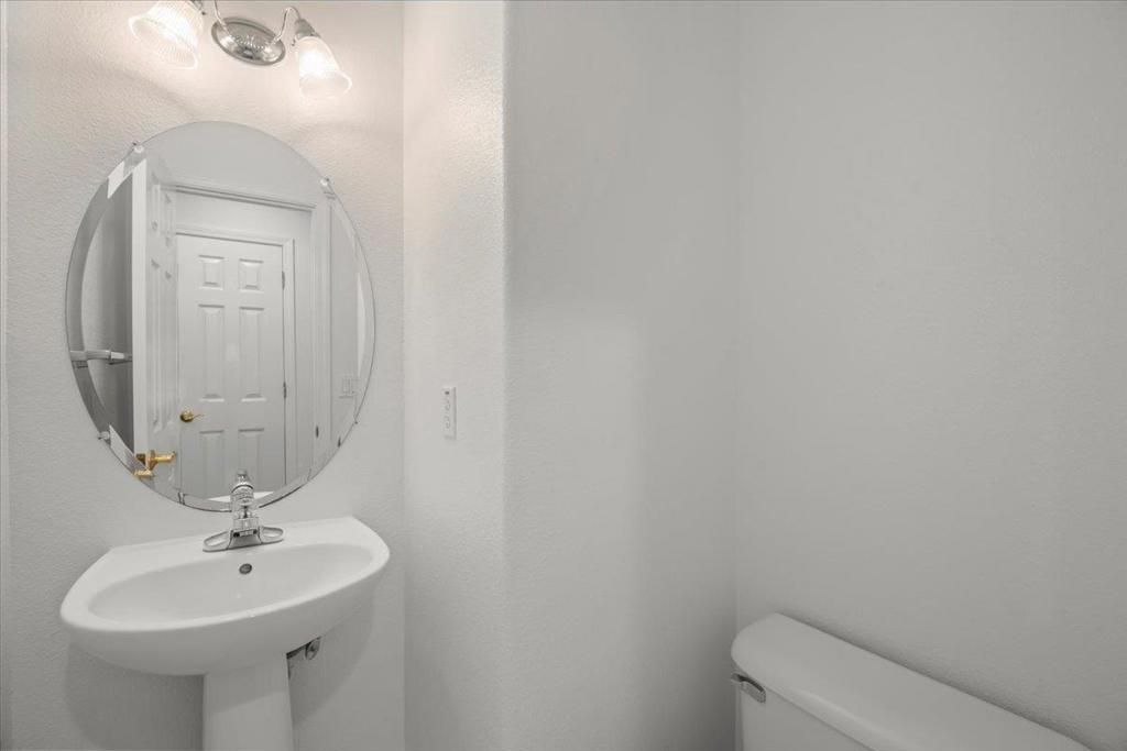 Image 8 of property listing at 821 Harmony Place, Milpitas, CA 95035