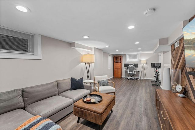 2616 Lynn Avenue, Saint Louis Park, MN 55416