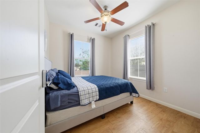 1912 55th Street, Galveston, TX 77551