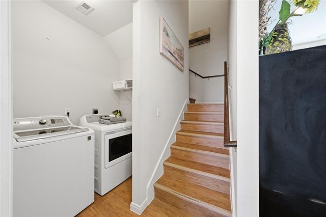 1912 55th Street, Galveston, TX 77551