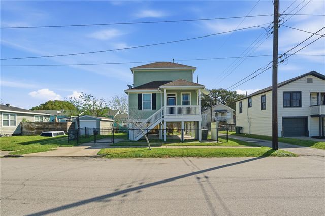 1912 55th Street, Galveston, TX 77551