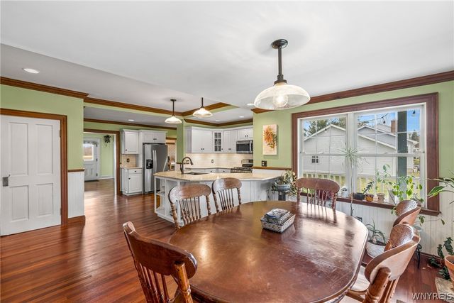 5910 Salt Road, Clarence, NY 14031