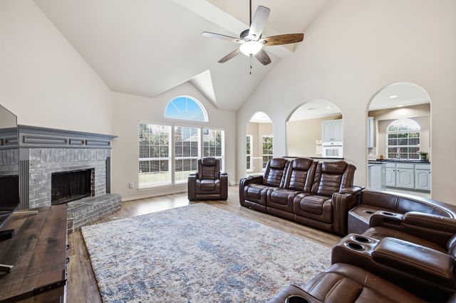 4312 Nicholas Court, Grand Prairie, TX 75052