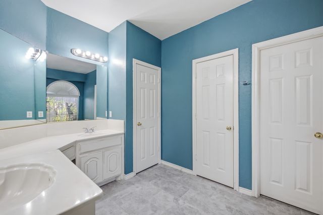 4312 Nicholas Court, Grand Prairie, TX 75052