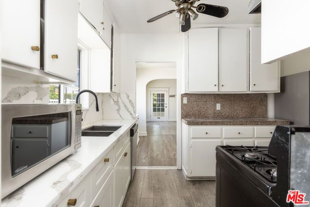 1553 N Stanley Avenue, Los Angeles, CA 90046