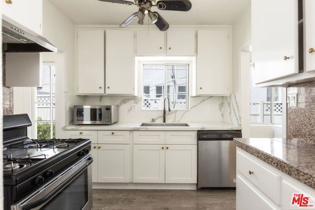 1553 N Stanley Avenue, Los Angeles, CA 90046