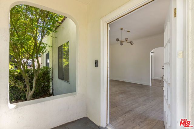 1553 N Stanley Avenue, Los Angeles, CA 90046