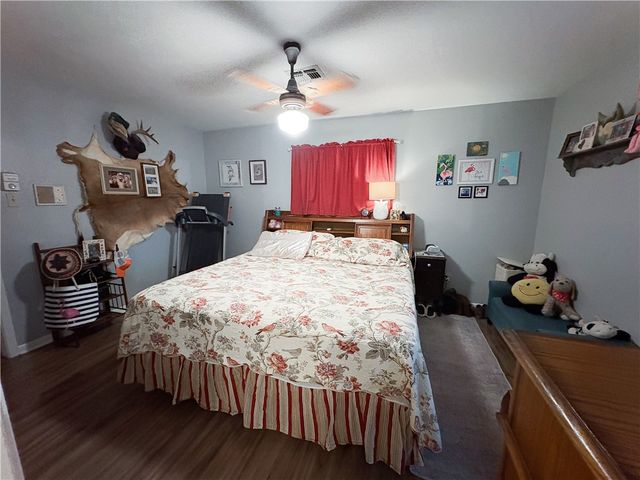 1101 Elizabeth Ave, Kingsville, TX 78363