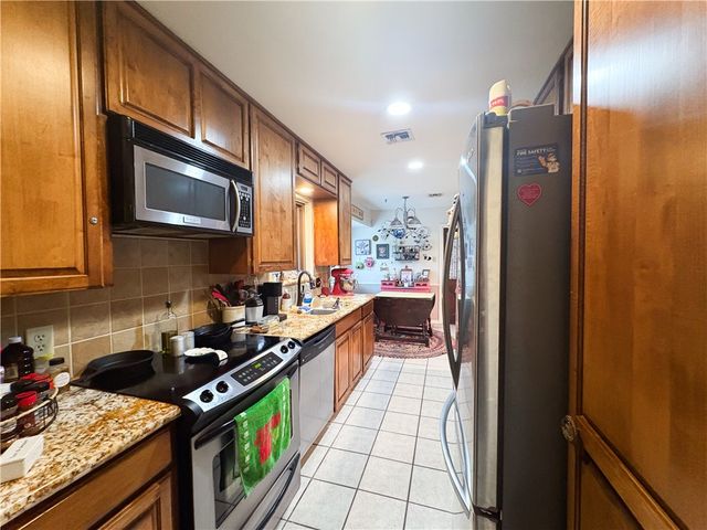 1101 Elizabeth Ave, Kingsville, TX 78363