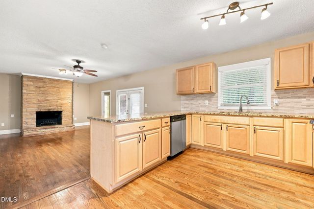 706 Crestview Drive, Durham, NC 27712