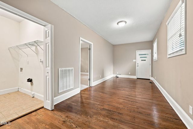 706 Crestview Drive, Durham, NC 27712