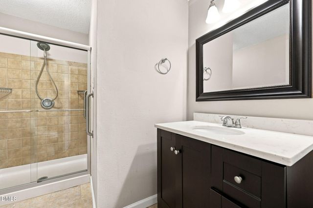 706 Crestview Drive, Durham, NC 27712