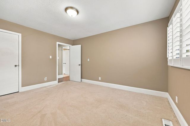 706 Crestview Drive, Durham, NC 27712
