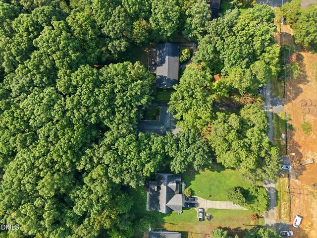 706 Crestview Drive, Durham, NC 27712