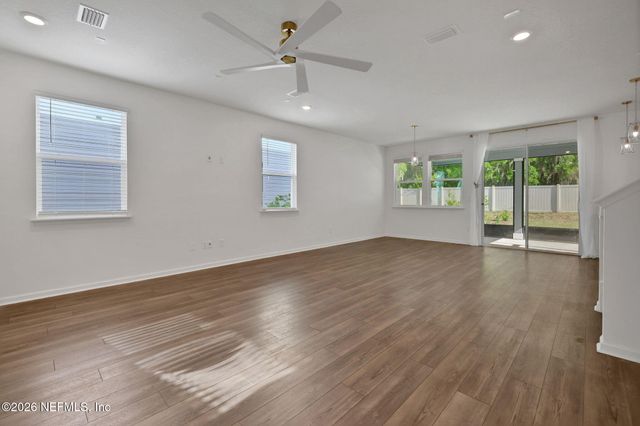 87 PEACE RIVER Road, St. Johns, FL 32259