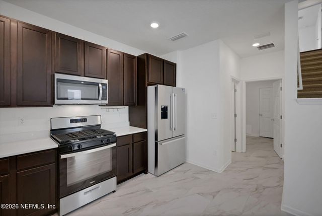 87 PEACE RIVER Road, St. Johns, FL 32259