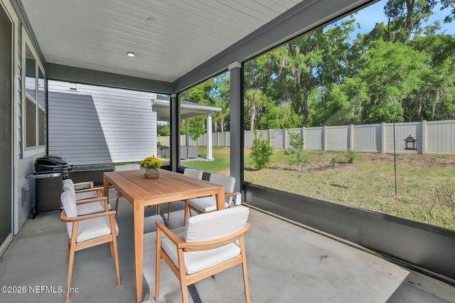 87 PEACE RIVER Road, St. Johns, FL 32259