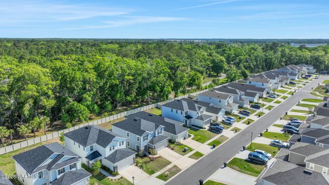 87 PEACE RIVER Road, St. Johns, FL 32259