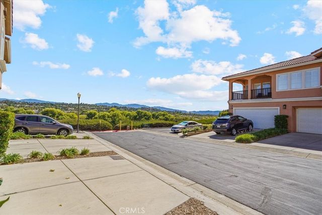 24163 Arrowhead Court, Valencia, CA 91354