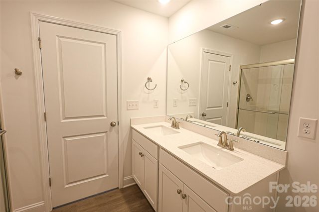 4994 Twin River Drive, Denver, NC 28037